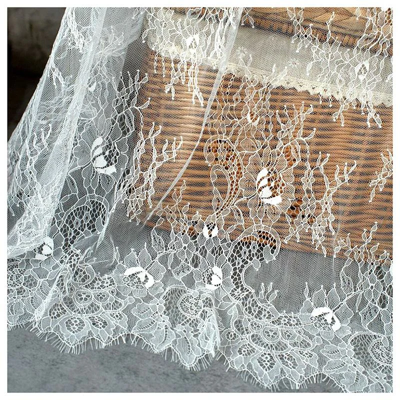 YX1217-32 wedding dress lace detail thumbnail