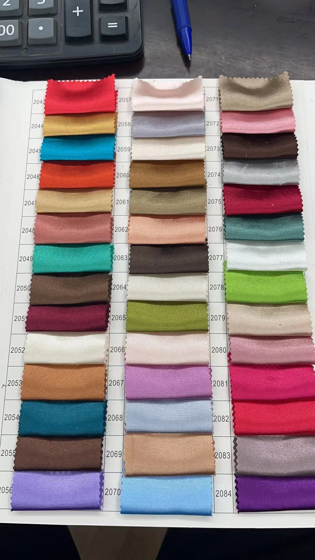 YX198 pleated satin color card thumbnail