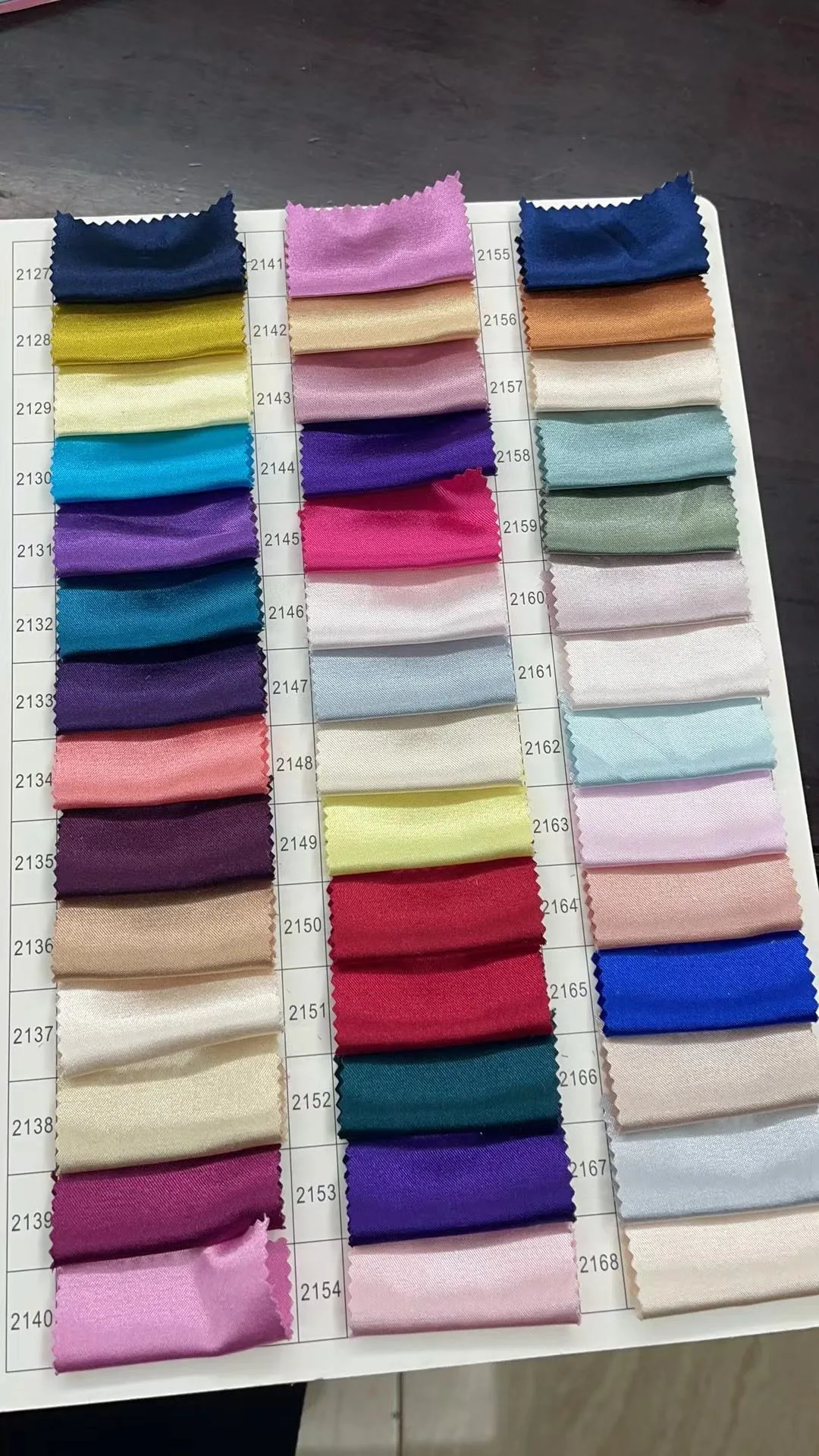 YX198-03 pleated satin color card