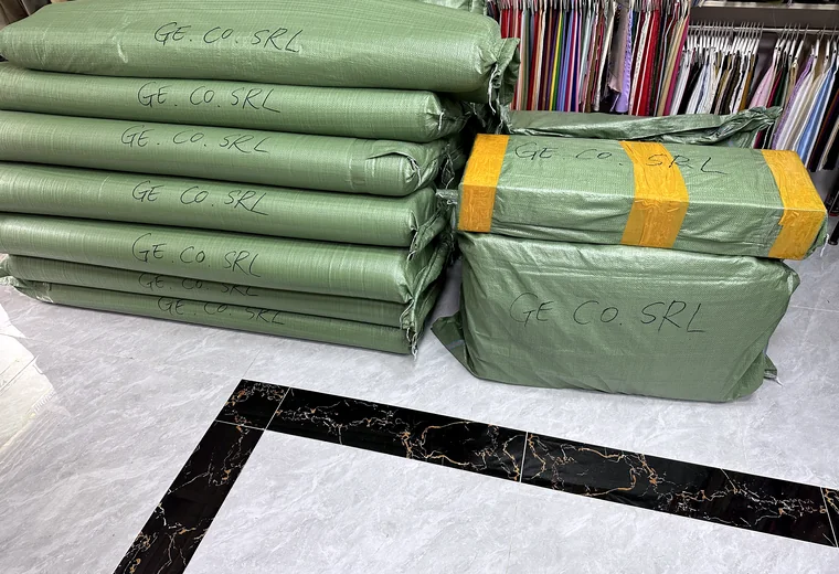Packed wholesale fabric rolls and bundles